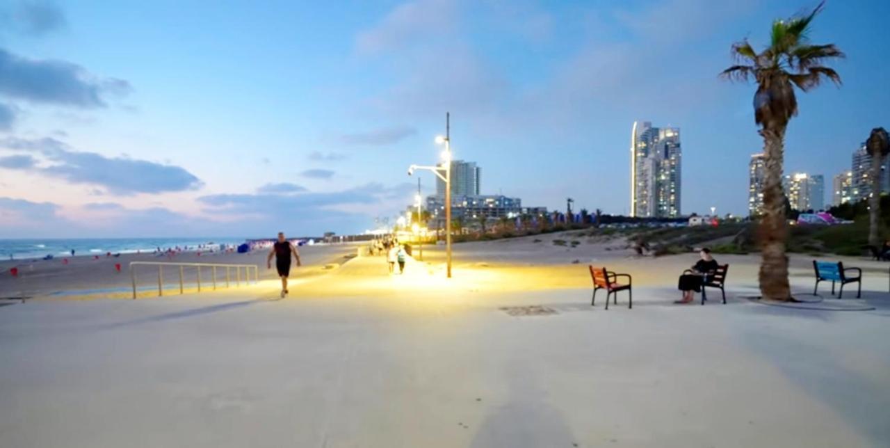 Apart Hotel TLV/Bat Yam Beach Front 1207 Exterior foto